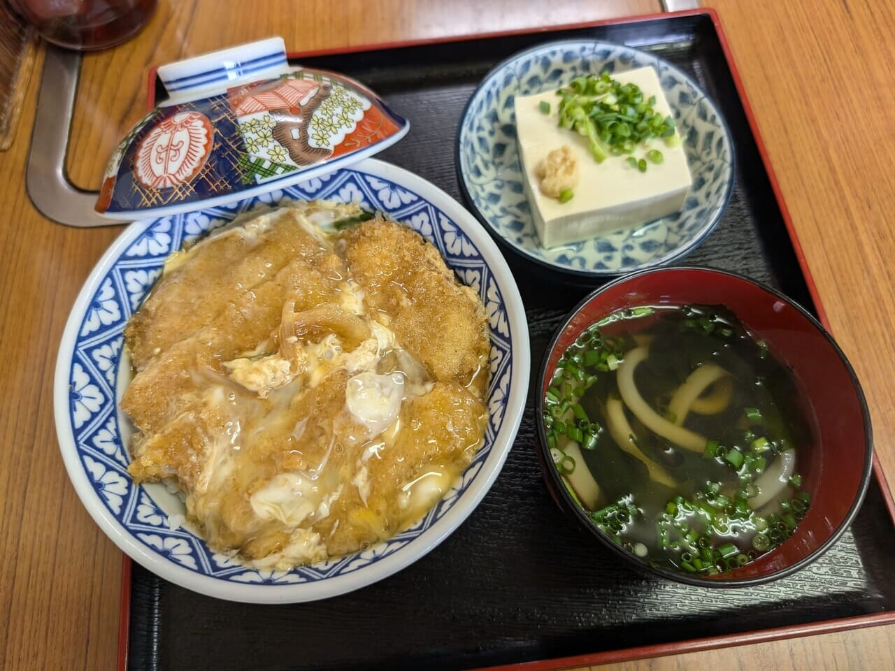 かつ丼