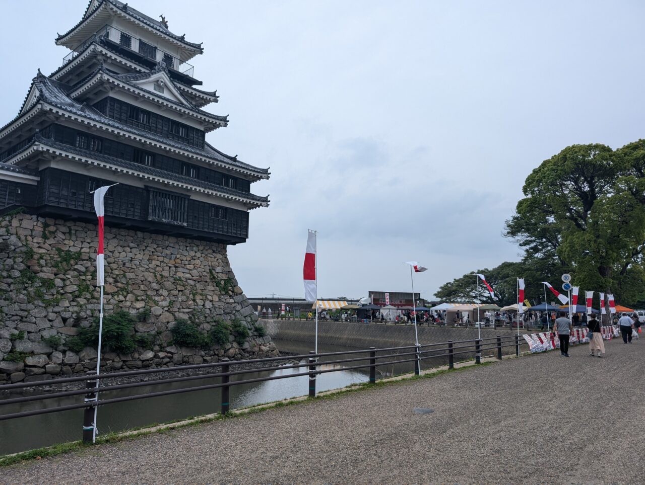 中津城