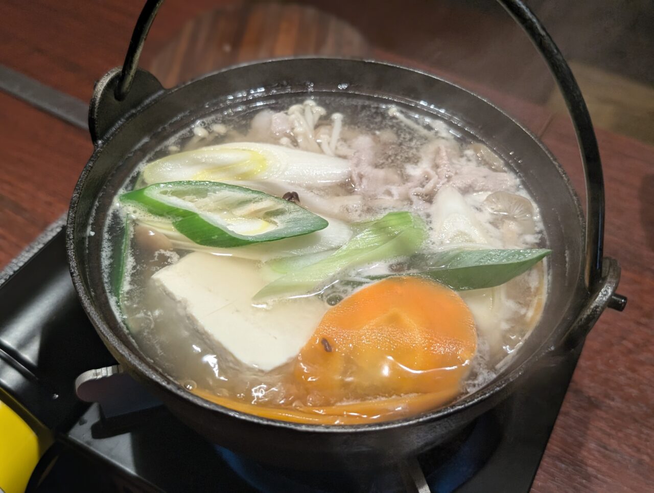 火